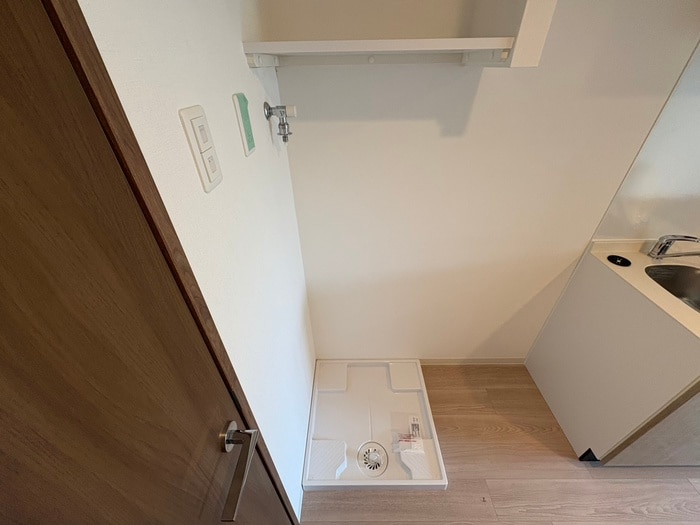 洗濯機置場 仮）ﾌｧｰｽﾄﾌｨｵｰﾚ神戸ﾋﾟｱﾁｪｰﾚ