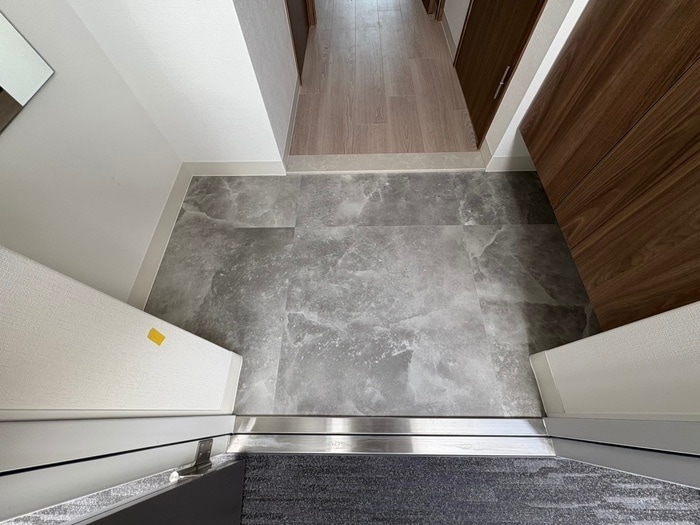 玄関 仮）ﾌｧｰｽﾄﾌｨｵｰﾚ神戸ﾋﾟｱﾁｪｰﾚ