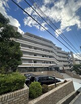 Uresidence緑地公園
