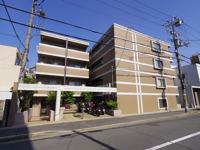 外観写真 メゾン・グロ－リ－