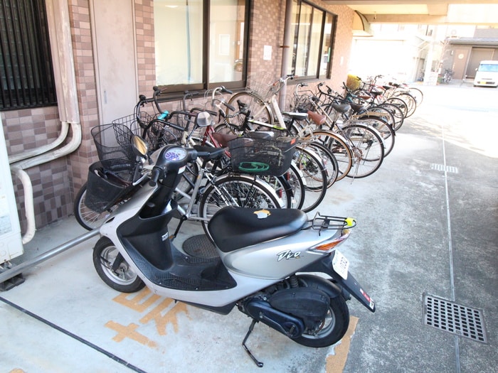 駐輪場 ソレーユコニシ