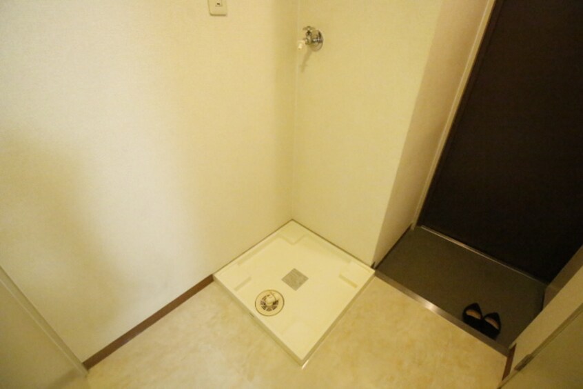 洗濯機置場 ソレーユコニシ