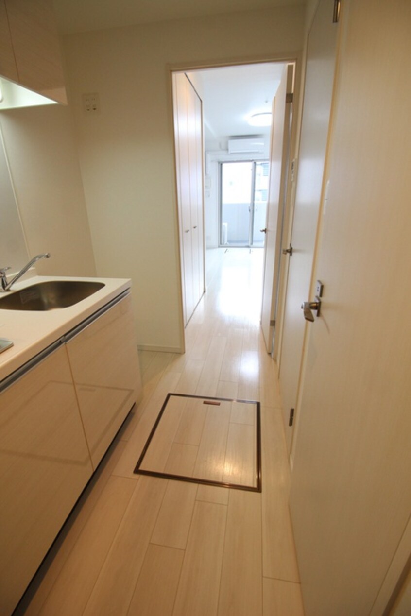 廊下 スプランディッド三国Ⅰ