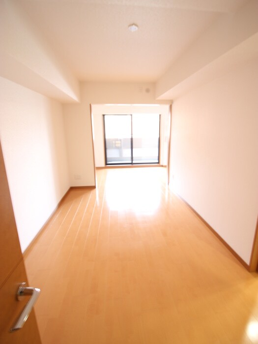 居室 リーガル四ツ橋立売堀Ⅱ