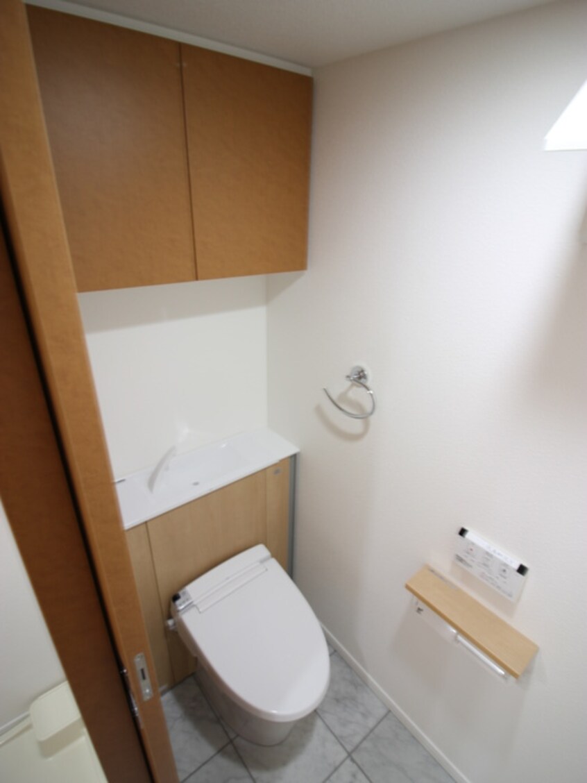 トイレ リーガル四ツ橋立売堀Ⅱ