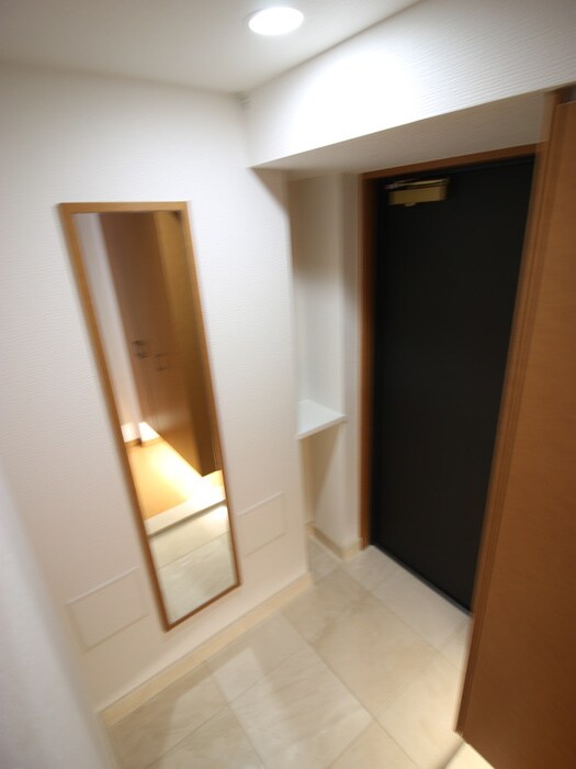 玄関 リーガル四ツ橋立売堀Ⅱ