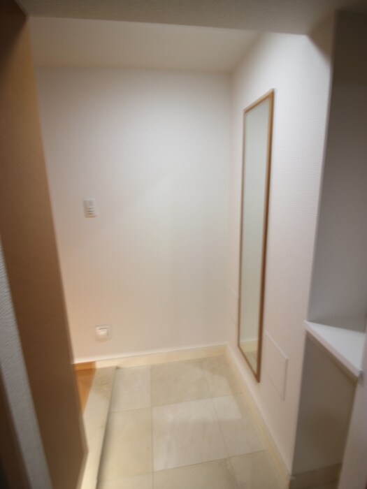 廊下 リーガル四ツ橋立売堀Ⅱ