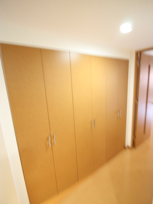 収納 リーガル四ツ橋立売堀Ⅱ