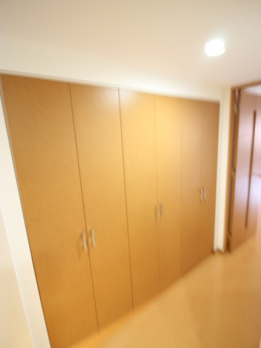 収納 リーガル四ツ橋立売堀Ⅱ