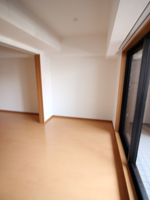 居室 リーガル四ツ橋立売堀Ⅱ