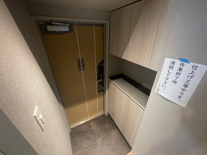 玄関 ｚｏｎｎａ磯上通