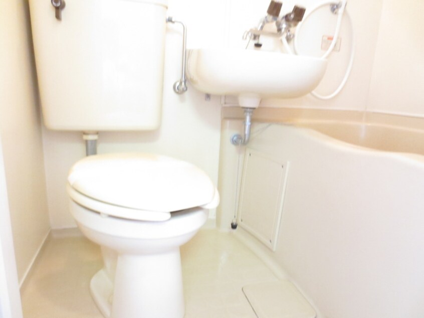トイレ サニ－パレス平磯
