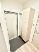 玄関 Arendelle Sallier