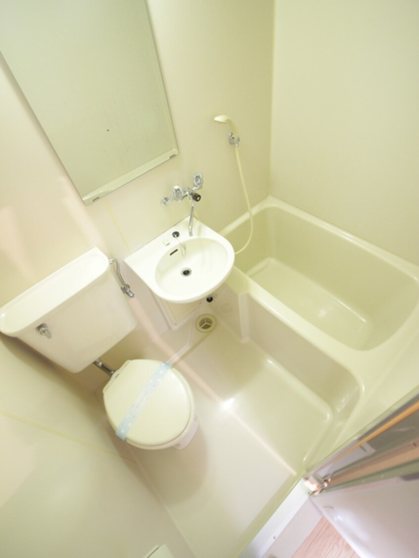 バス／シャワールーム等 クレージュ桂