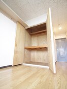 収納 クレージュ桂