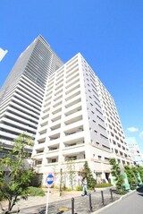 ロイヤルメドウ香里園(602)