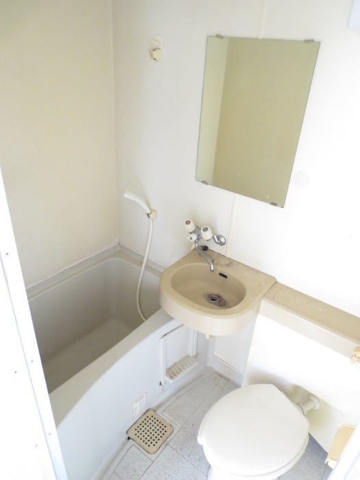 バス／シャワールーム等 リブマンション横土井Ⅲ