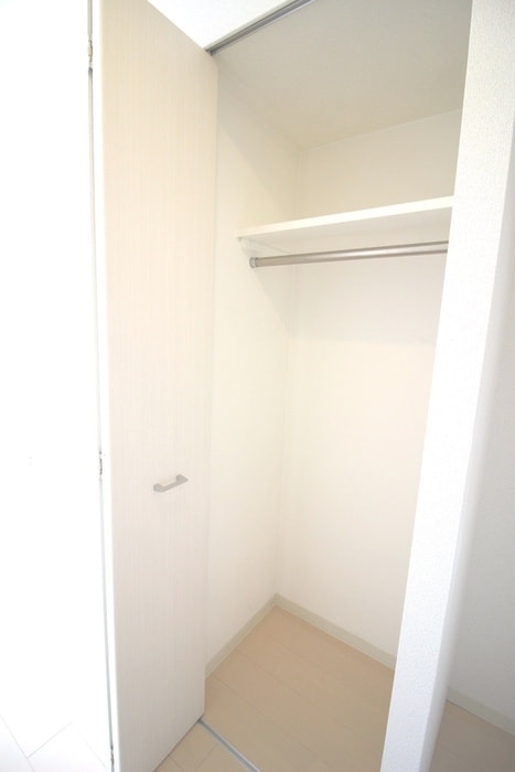 収納 ｴｽﾃﾑｺｰﾄ新大阪Ⅸｸﾞﾗﾝﾌﾞﾗｲﾄ(1110)