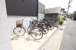 バイク置き場