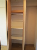 収納 カ－ライル堺市駅前