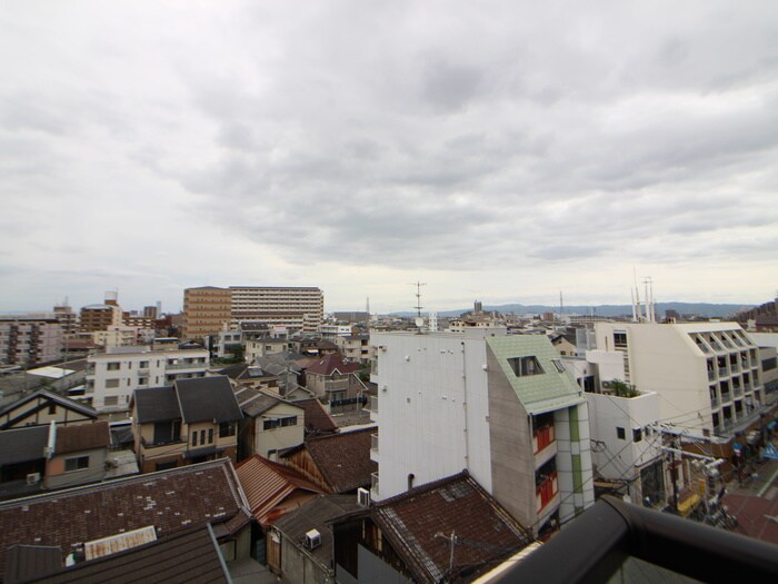 室内からの展望 カ－ライル堺市駅前