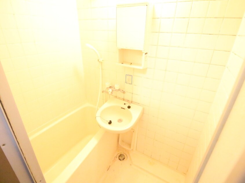 バス／シャワールーム等 リヴ・ロイヤル