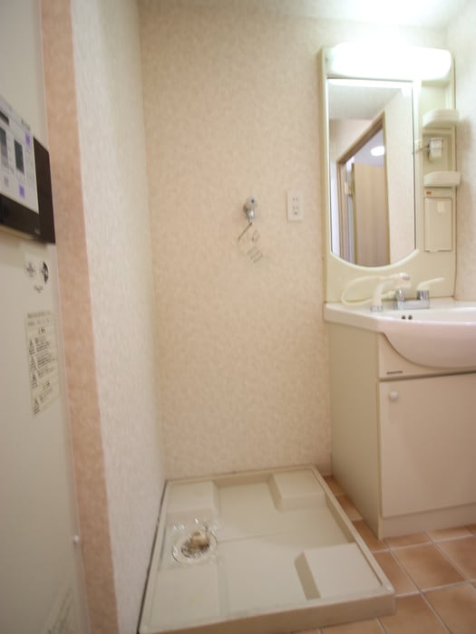 洗濯機置場 ＢＲＡＶＩ 新町