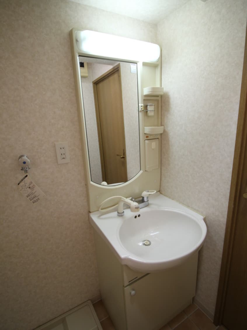 洗面 ＢＲＡＶＩ 新町