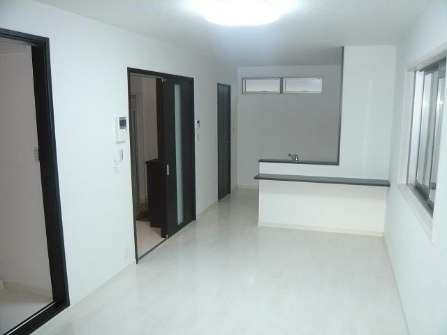 居室 ロ－タスコ－ト長田