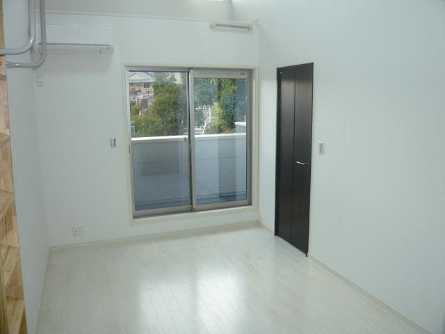 居室 ロ－タスコ－ト長田