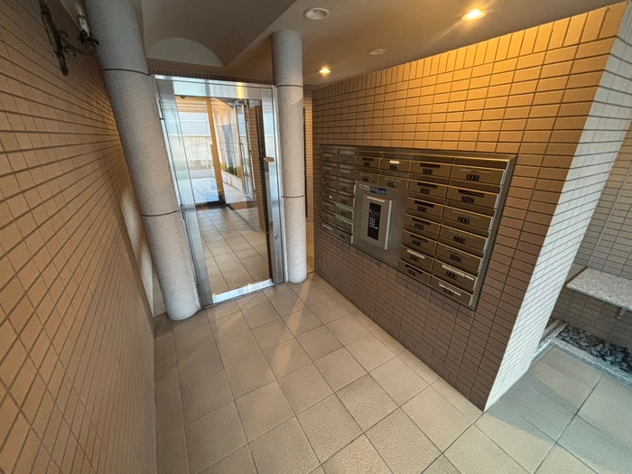 エントランス部分 グリーンハイツ飛鳥