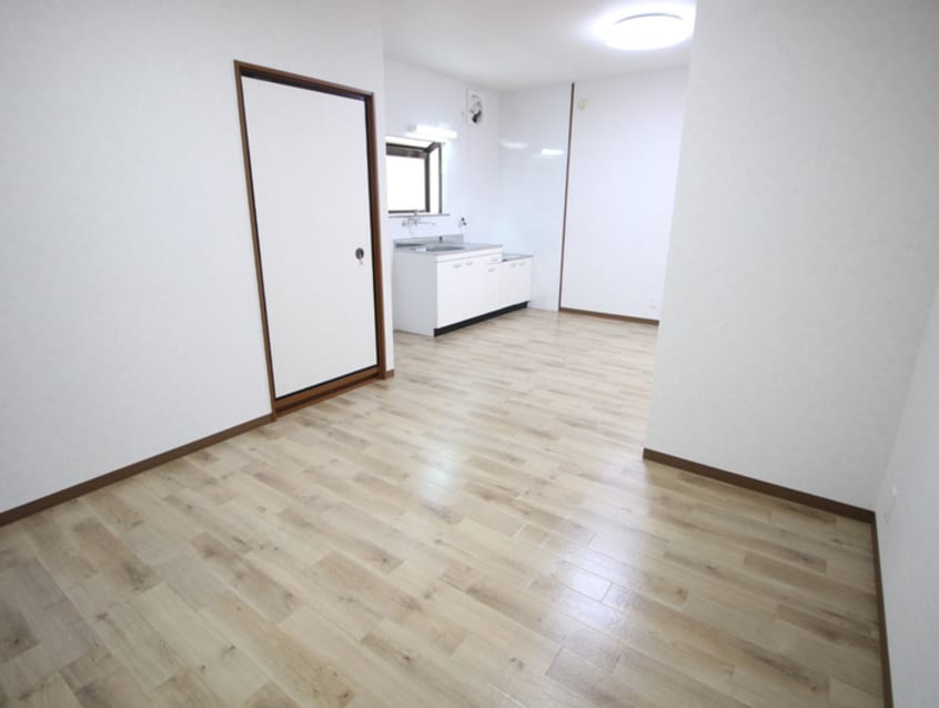居室 貝塚市北町一戸建