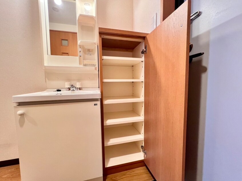 靴箱 Ｓｈｉｎｅ蛸薬師