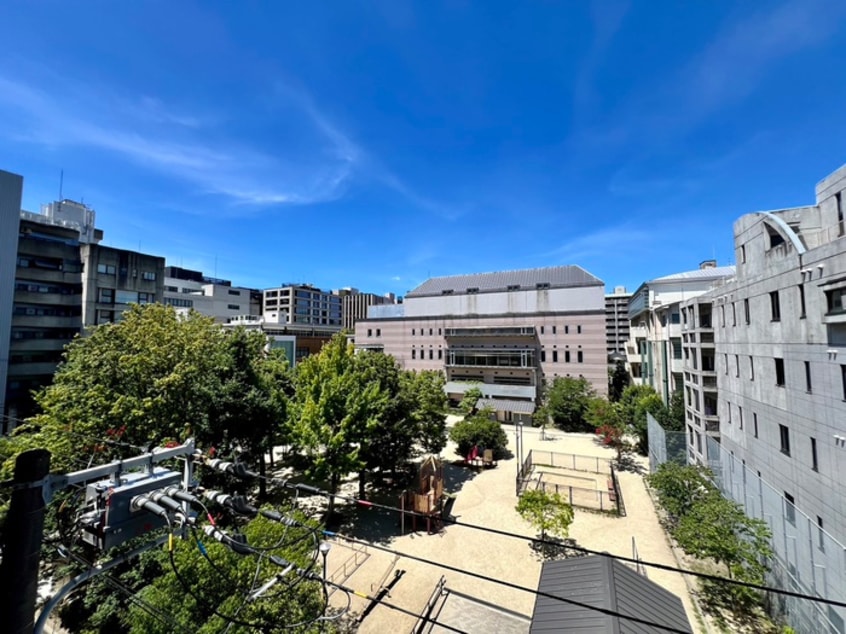 室内からの展望 Ｓｈｉｎｅ蛸薬師