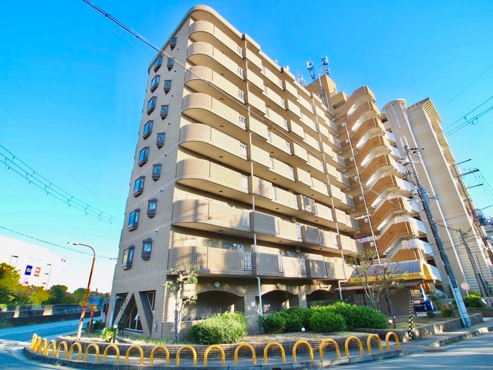 外観写真 リエス伊丹駅前