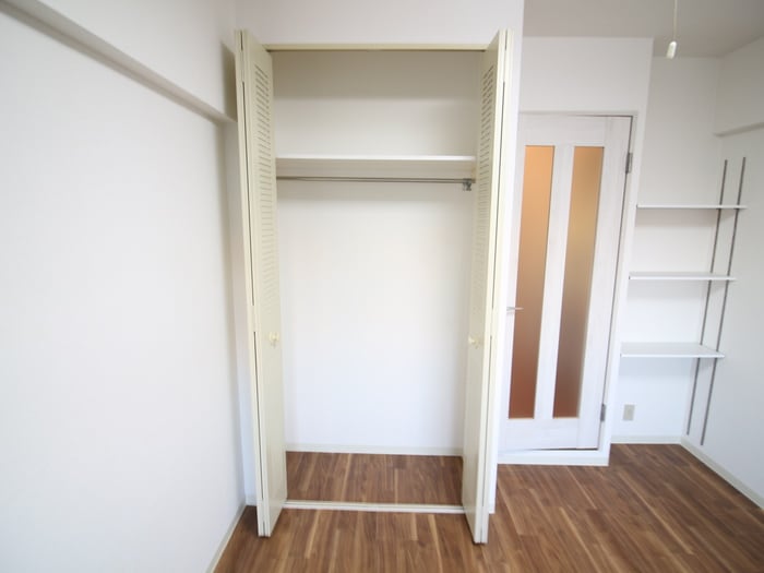 収納 リエス伊丹駅前