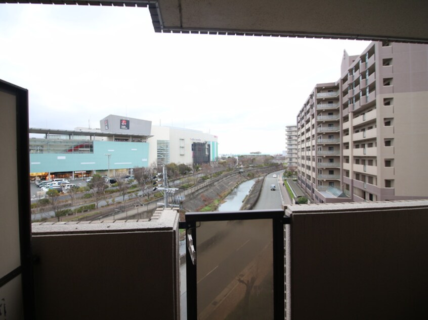 室内からの展望 リエス伊丹駅前