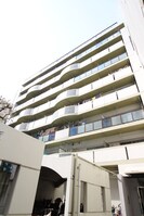 シャトーピーエルピーの外観