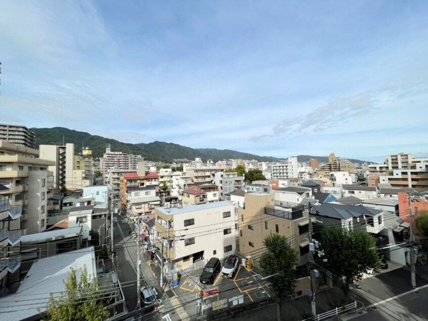 室内からの展望 ｴｽﾃﾑｺｰﾄ神戸山手ｽﾃｰｼｮﾝﾃﾞｭｵ
