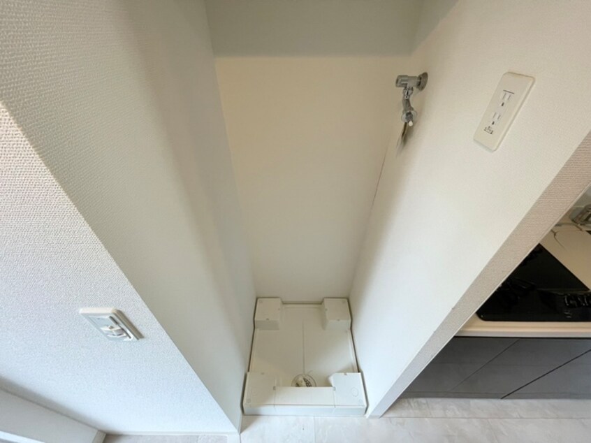 洗濯機置場 ｴｽﾃﾑｺｰﾄ神戸山手ｽﾃｰｼｮﾝﾃﾞｭｵ