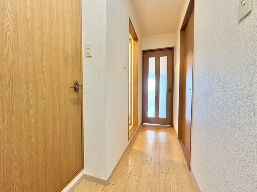 廊下 パ－クサイド浅尾