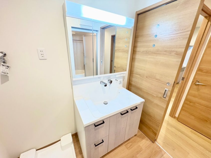 洗面 フォレスタ　カササギ