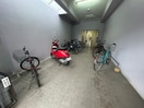 駐輪場 アーバンドゥコンゴー
