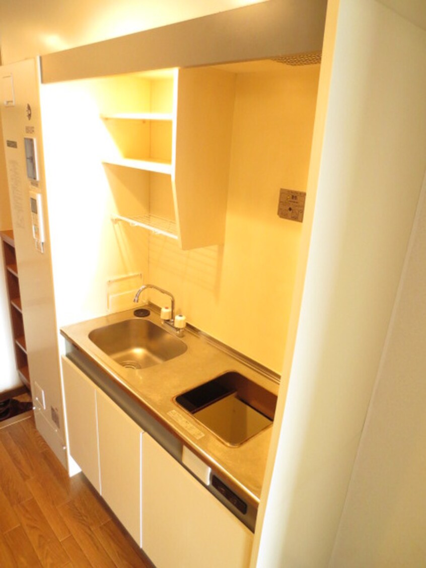 キッチン プリオ－ルＺＥＮ弐番館