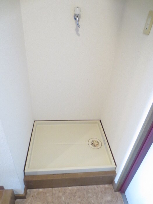 洗濯機置場 プリオ－ルＺＥＮ弐番館