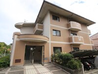 ツインフィールド壱番館