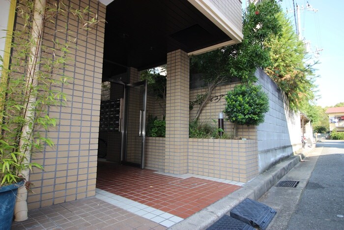 エントランス部分 ピュアアリセ