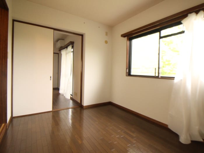 居室 ラ・メゾンクレ－ル