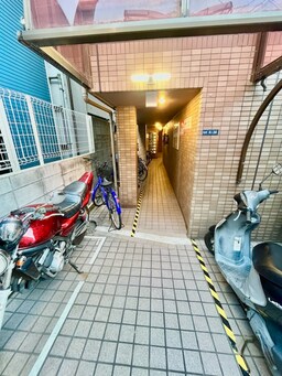 バイク置き場