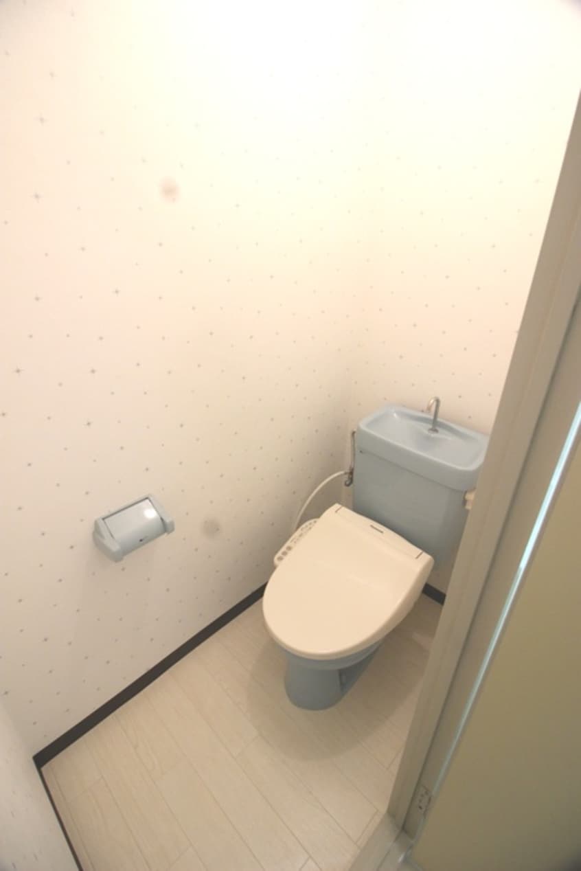 トイレ 瑞香館